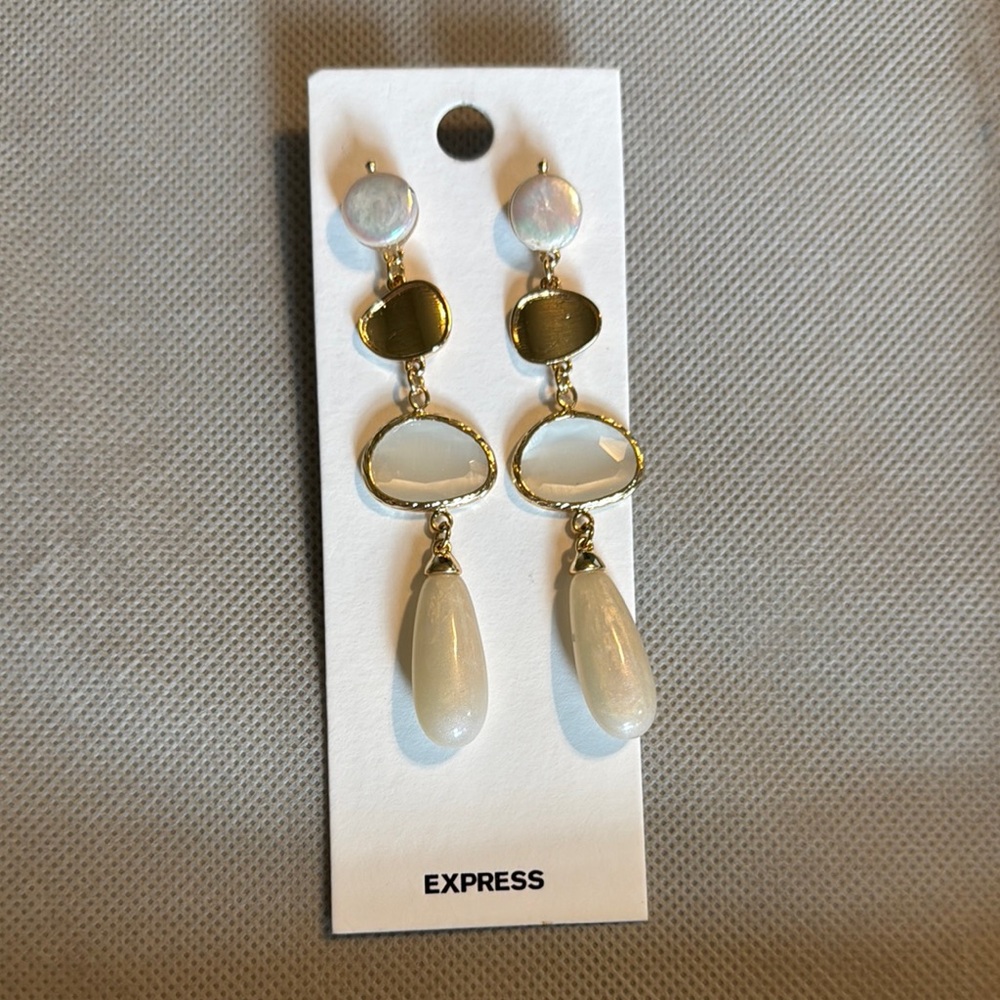 Express Gold and White Elegant Earrings